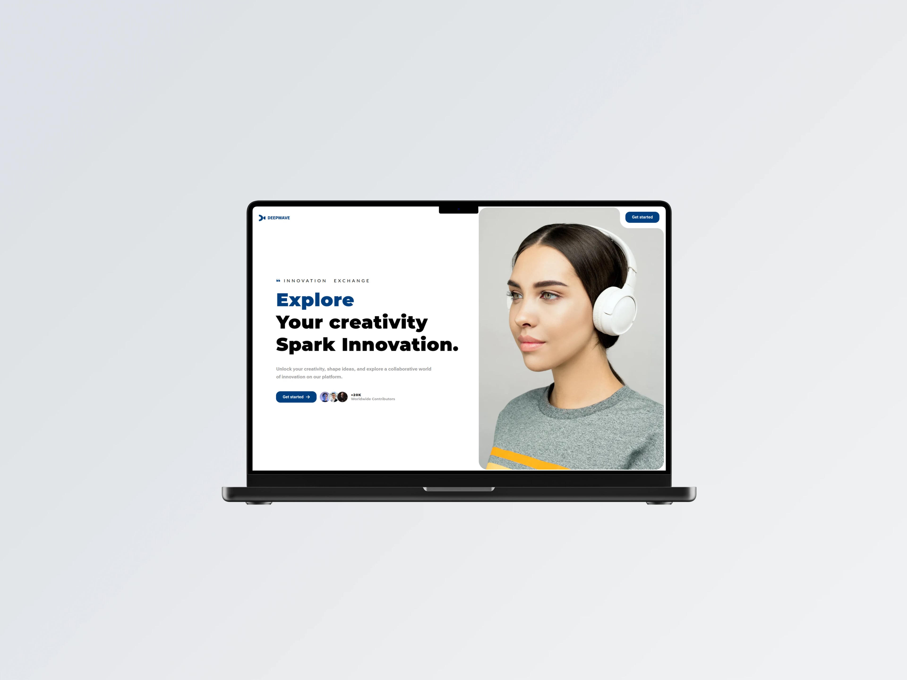 Dual-user social media app built by freelance web developer Hamza Elbohdidi — designed for content discovery using React and SCSS.